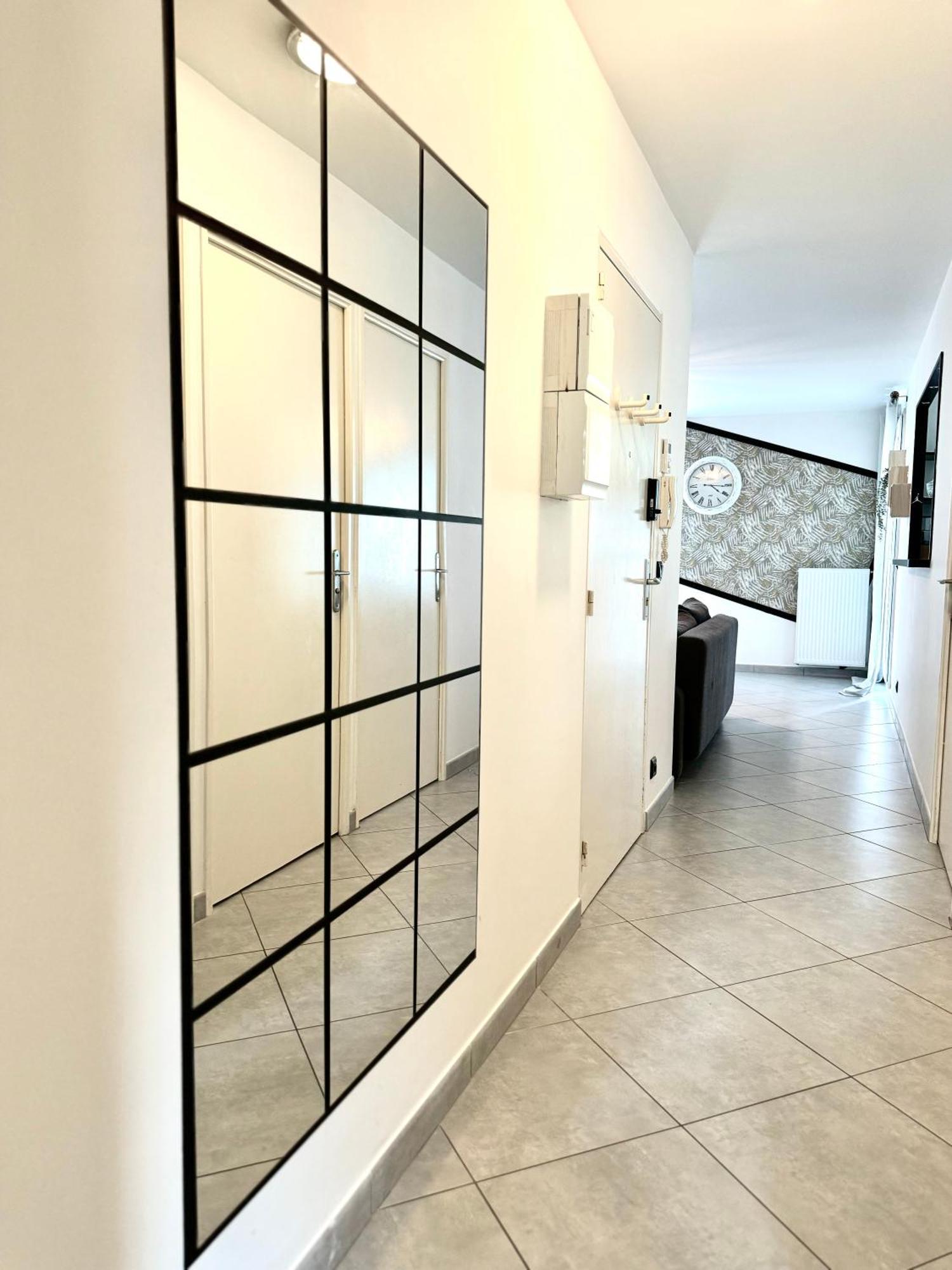 Appart' Calme - 48M² - Proche Versailles - Paris Elancourt Exterior foto